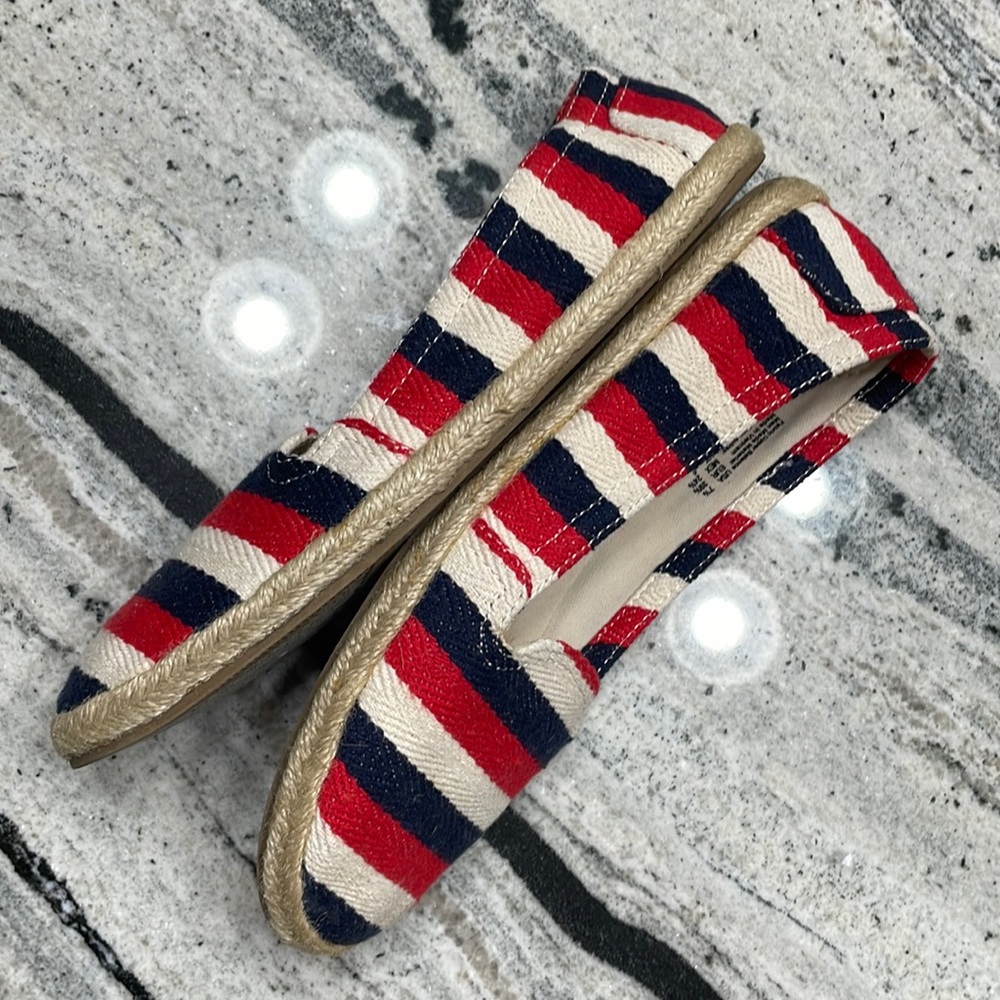 American Eagle Casual Espadrille Flats - Picture 3 of 9